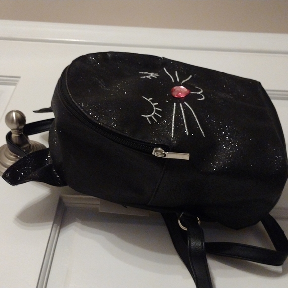 Arizona jean Company mini backpack purse. - Picture 3 of 12